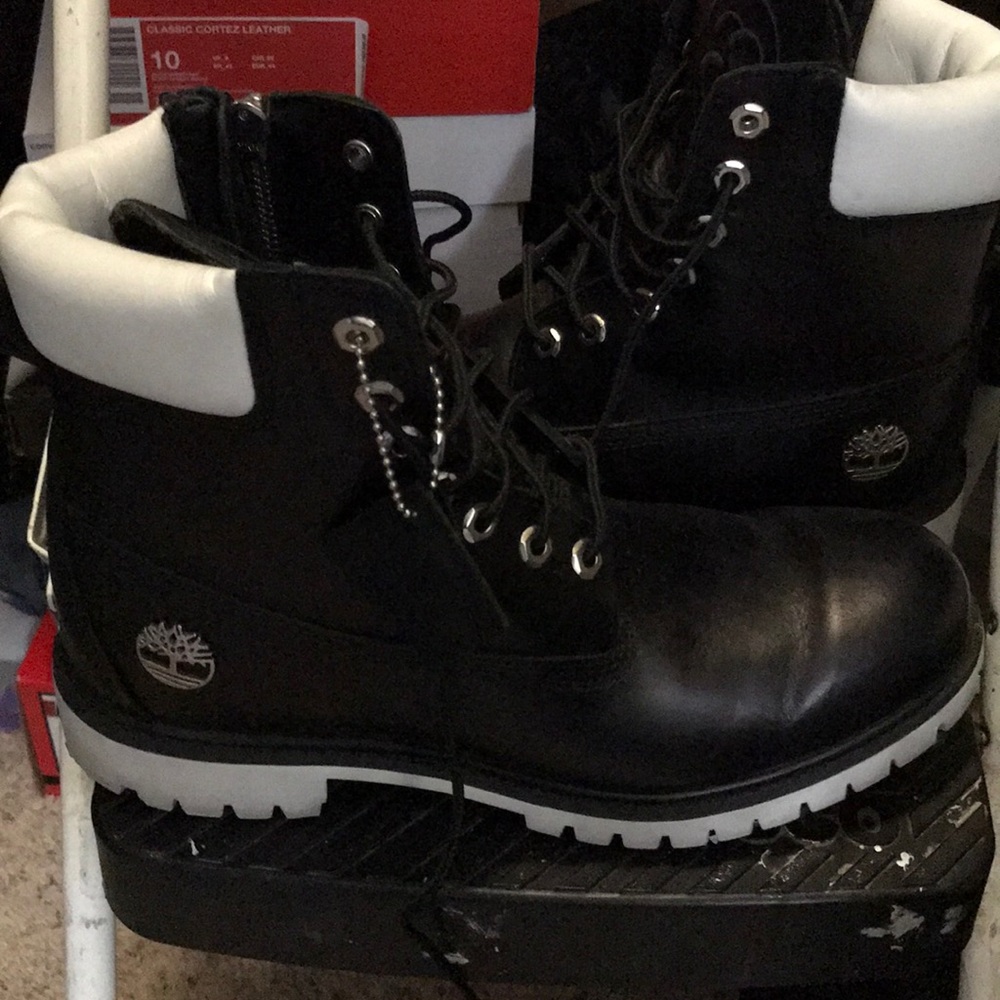 StussyXTimberland boots